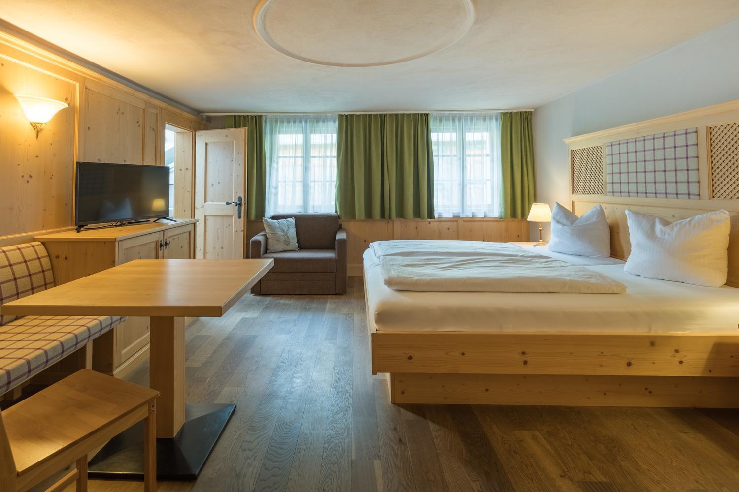Hotel Sonne บรานด์ ภายนอก รูปภาพ